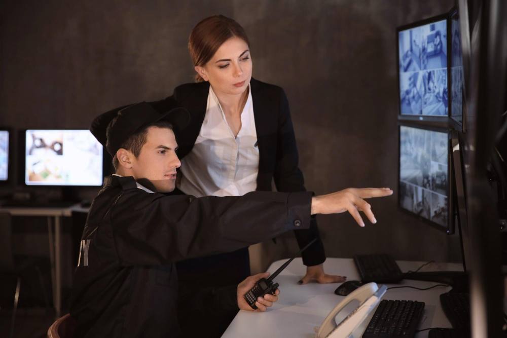 Can Criminals Tell the Difference Between Virtual and On-Site Guards?